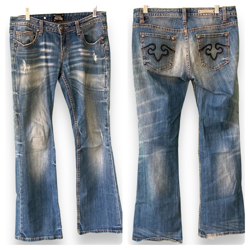 ReRock for Express Women's Distressed Medium Wash Bootcut Denim Jeans, Size 6R